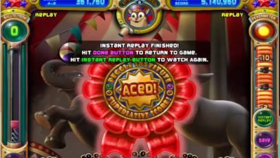 Peggle Nights Luckiest shot EVER !!!