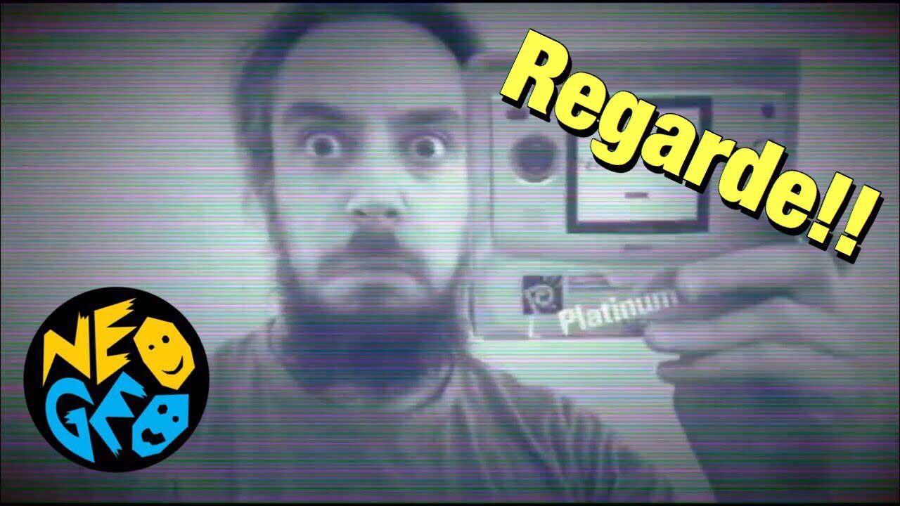 Regarde la poche Néo Geo