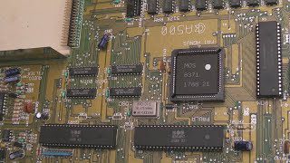 Commodore Amiga A500 Repairs Part 4 (White Screen / Bodge Mod / Terrible Floppy Drive & More)