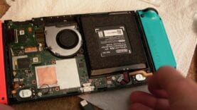 Nintendo Switch (Water damage) – How it was behaving before it was fixed completely