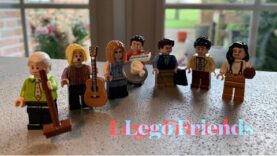 I built the F•R•I•E•N•D•S  TV Set – Lego set