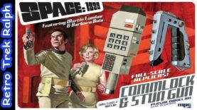 Space 1999 Commlock & Stun Gun Model Kit Review